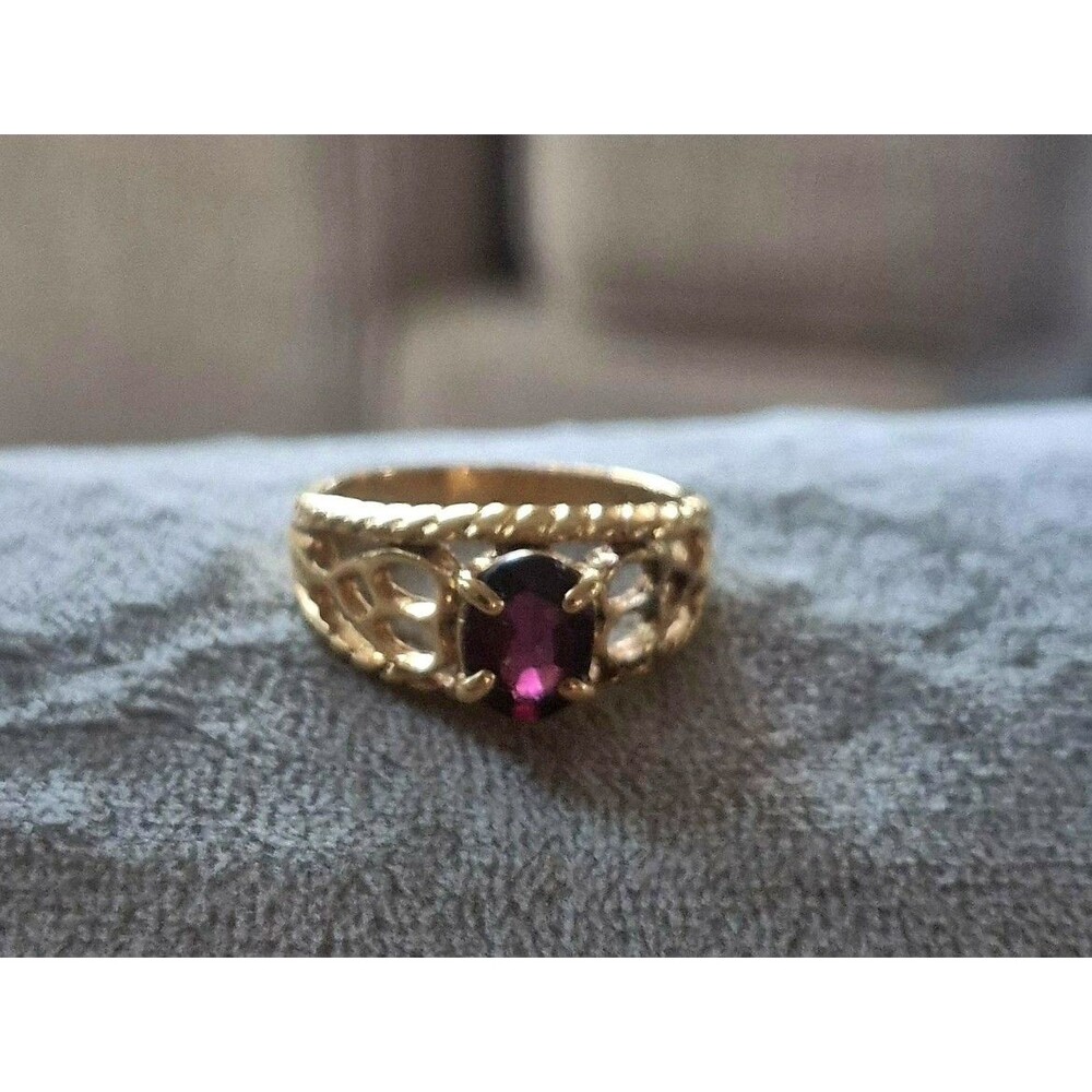 Vtg Joseph Cleary Ring Purple Magenta Raspberry  Filigree Faceted Size 7.5